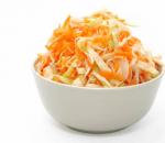 Салат витаминный из капусты и моркови Салат капустный витаминный рецепт