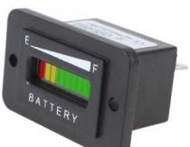 We make a battery voltage indicator ourselves: high quality at minimal cost