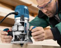 Wood cutters for a manual router: types, features, applications